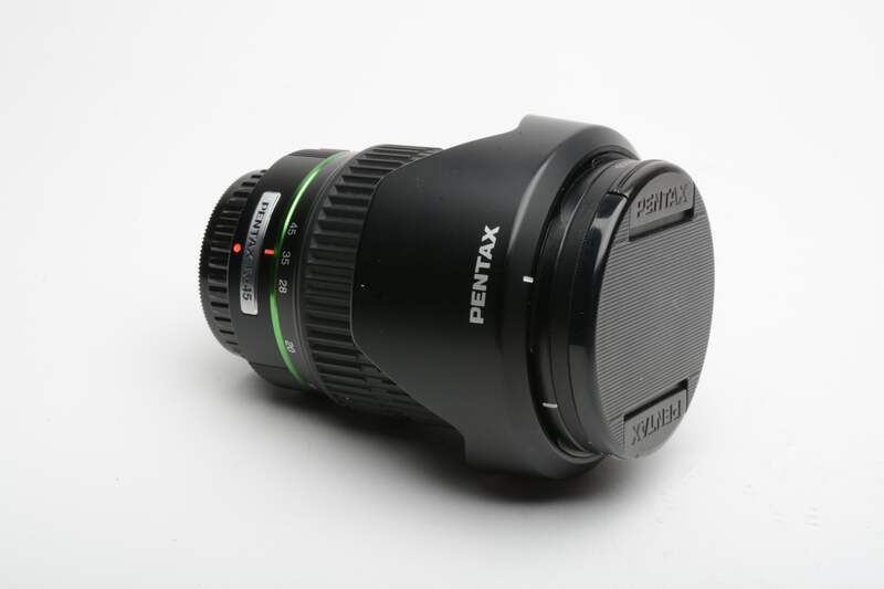 SMC Pentax DA 16-45mm f4 ED AL zoom lens w/Hood + UV, Clean SMC Pentax DA 16-45mm f4 ED AL zoom lens w/Hood + UV, Clean